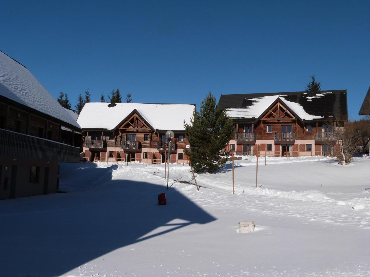 Residence Le Bois De La Reine Super Besse Eksteriør bilde