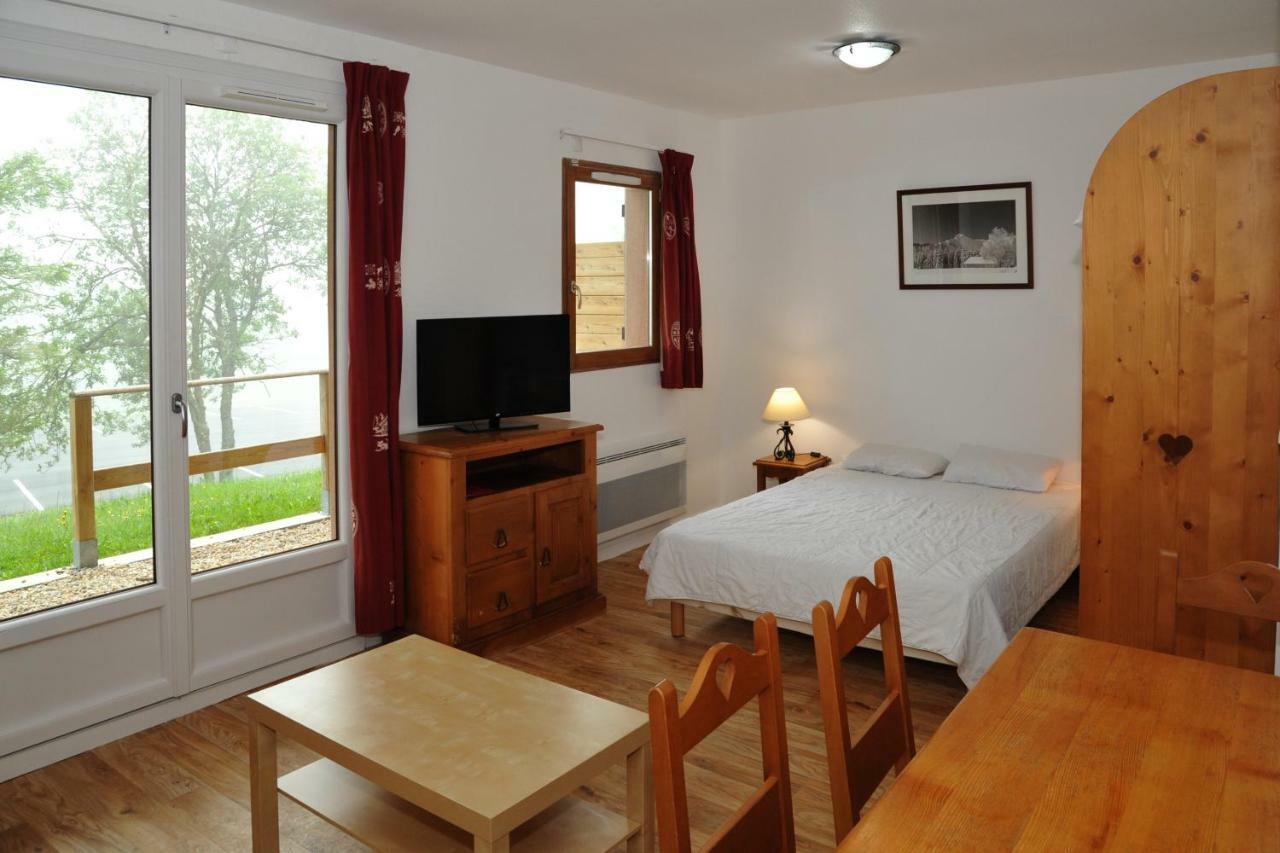 Residence Le Bois De La Reine Super Besse Eksteriør bilde